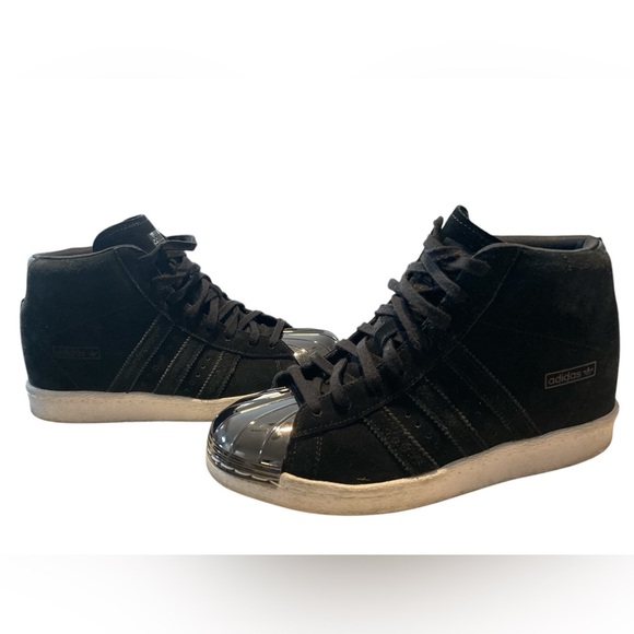 Adidas Black High-Top Sneakers with Silver Toe - Picture 1 of 4